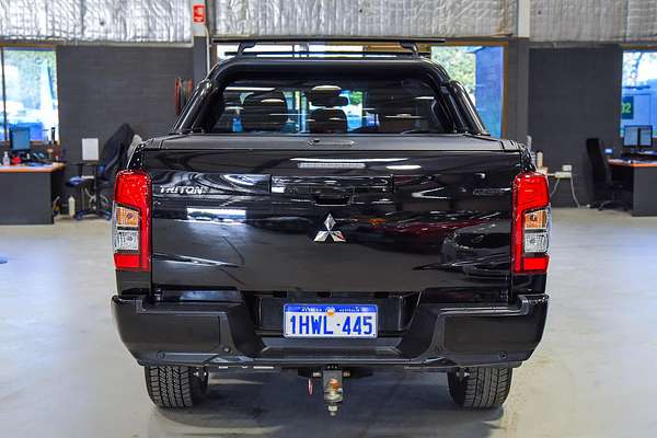 2022 Mitsubishi Triton GSR MR 4X4