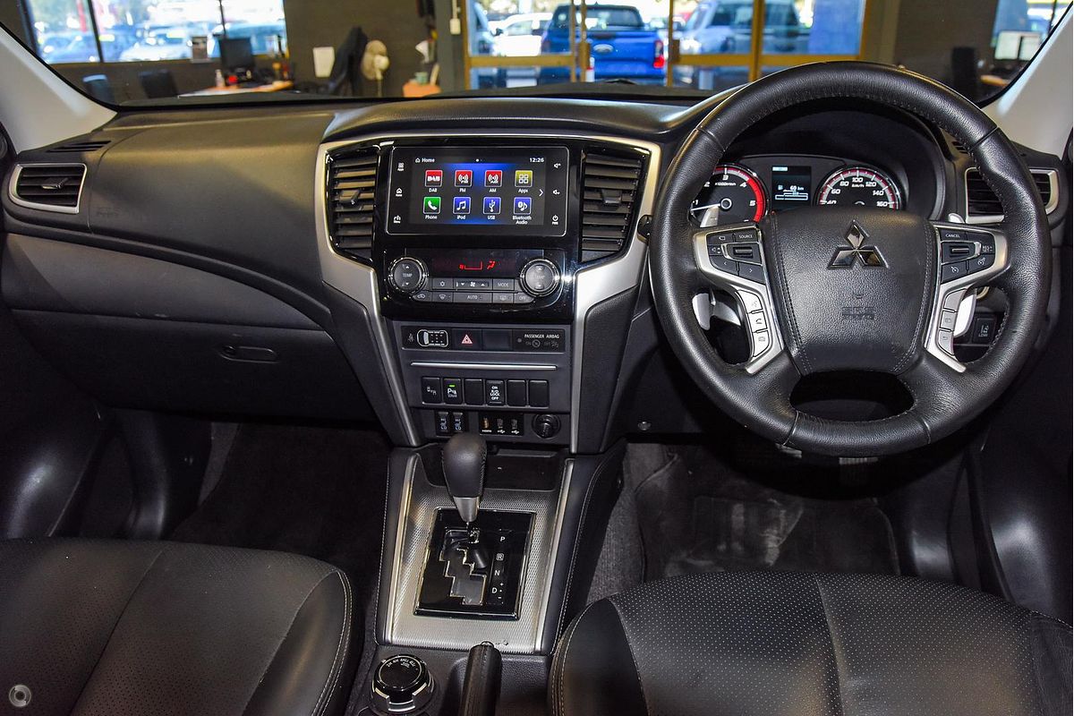 2022 Mitsubishi Triton GSR MR 4X4