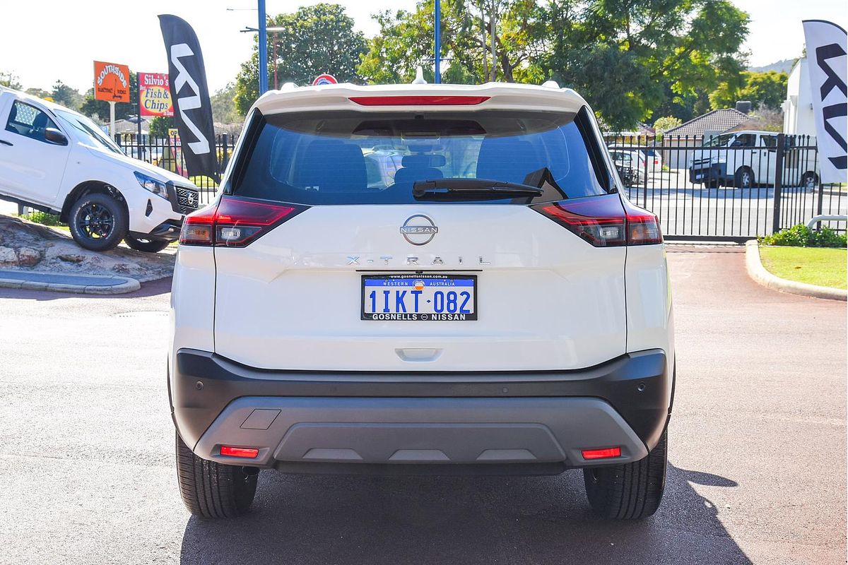 2024 Nissan X-TRAIL ST T33