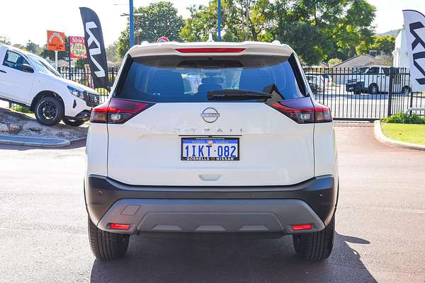 2024 Nissan X-TRAIL ST T33
