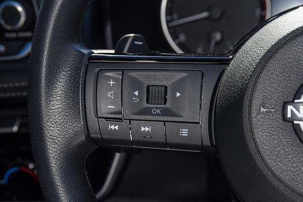 2024 Nissan X-TRAIL ST T33