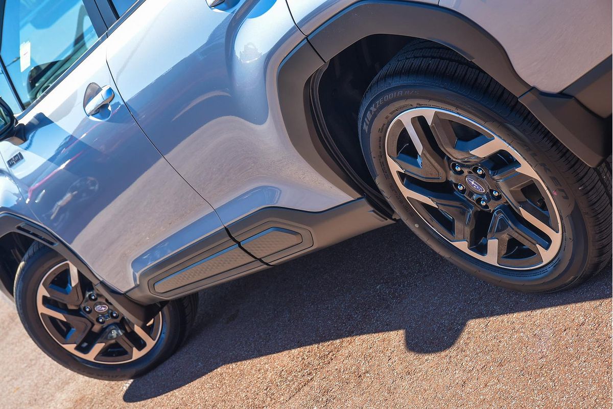 2025 Subaru Forester Hybrid S6
