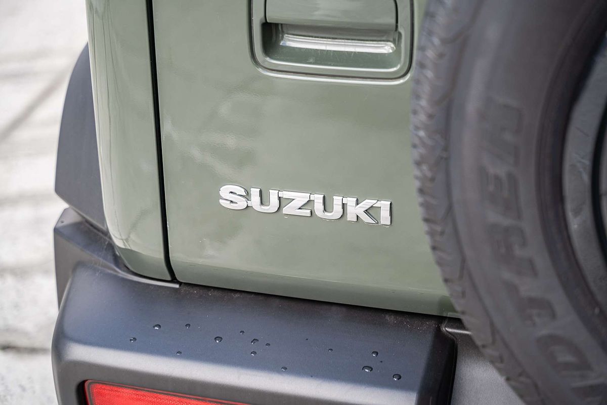 2023 Suzuki Jimny GLX GJ