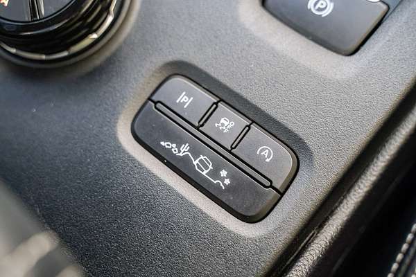 2023 Ford Everest Platinum 3.0L