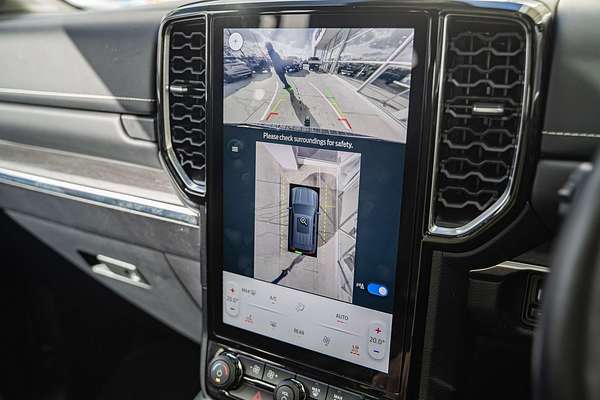 2023 Ford Everest Platinum 3.0L