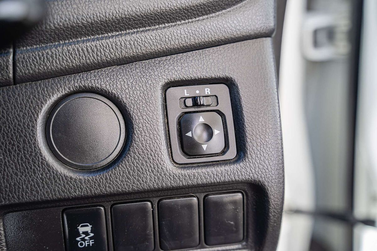 2020 Mitsubishi Triton GLX MR Rear Wheel Drive
