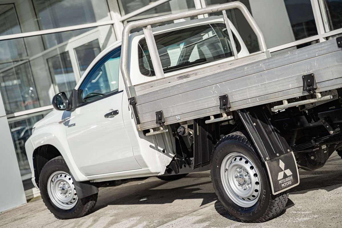 2020 Mitsubishi Triton GLX MR Rear Wheel Drive