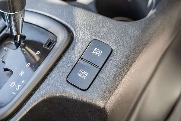 2020 Toyota Hilux Workmate TGN121R Rear Wheel Drive
