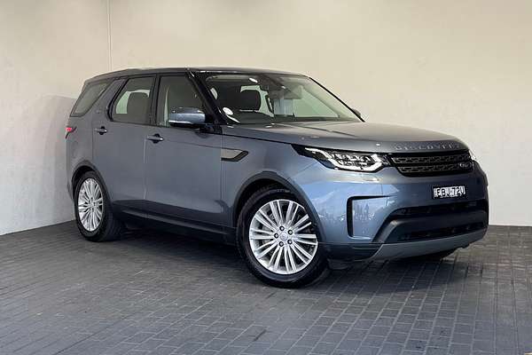 2019 Land Rover Discovery SD6 SE Series 5