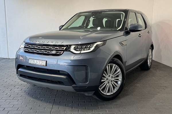 2019 Land Rover Discovery SD6 SE Series 5