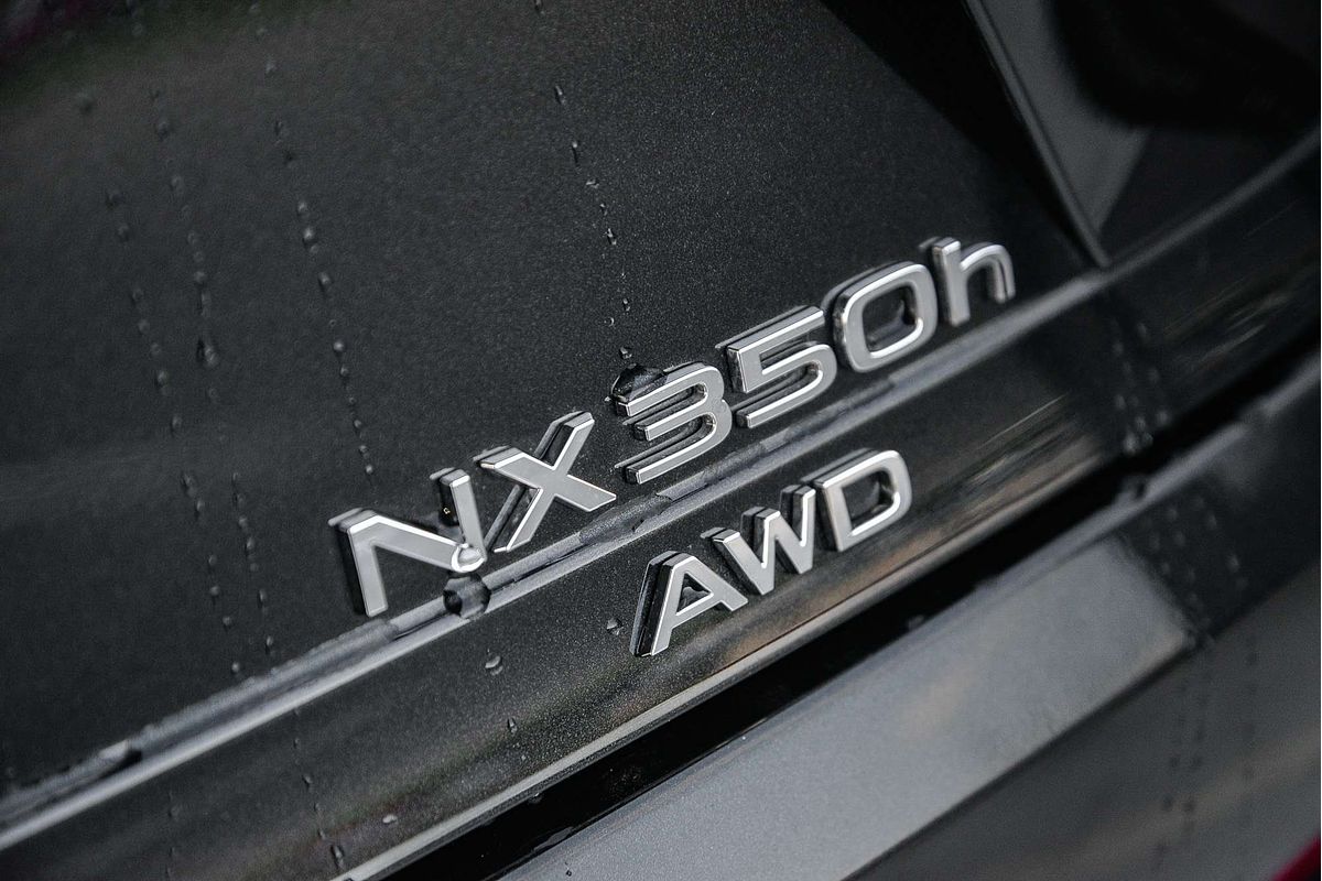 2024 Lexus NX NX350h Luxury AAZH25R