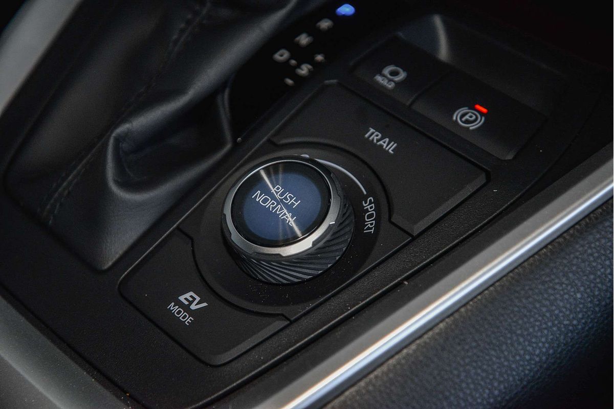 2025 Toyota RAV4 CRUISER (AWD) HYBRID AXAH54R