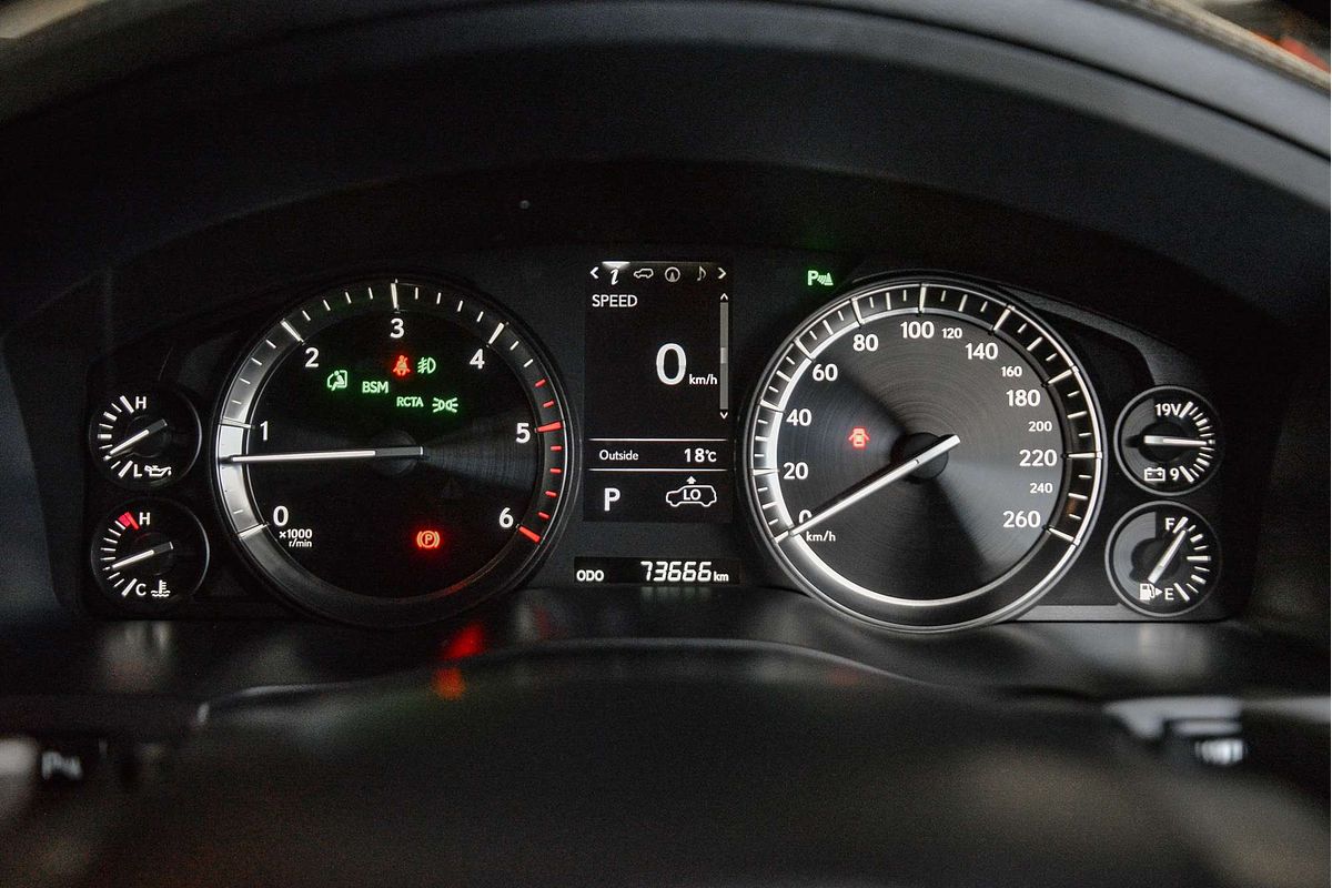 2020 Lexus LX LX450d VDJ201R