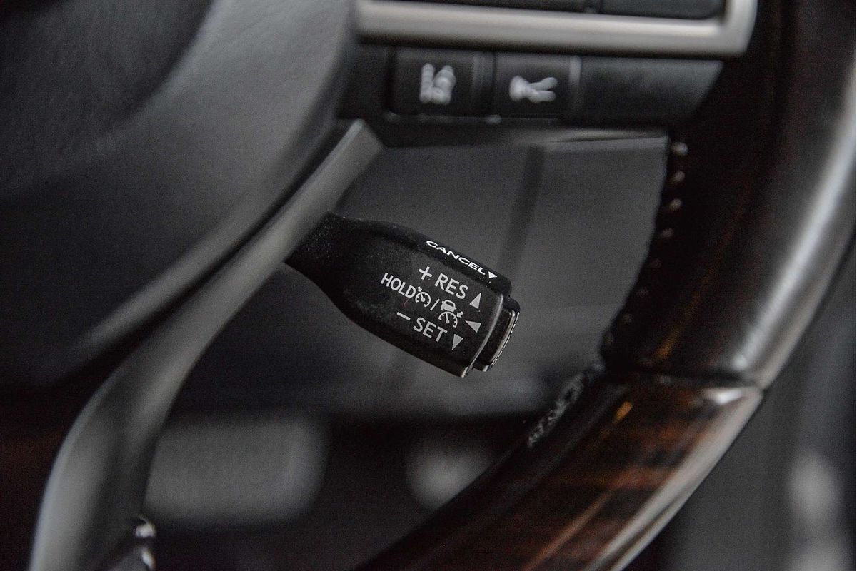 2020 Lexus LX LX450d VDJ201R