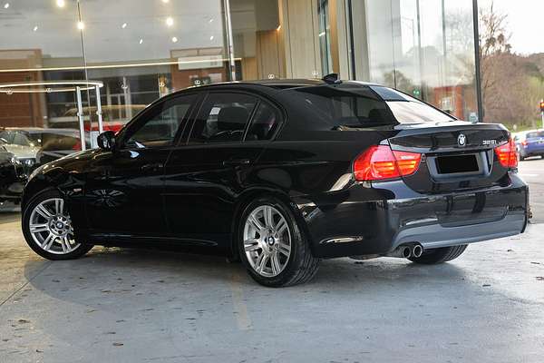 2011 BMW 3 Series 325i Exclusive Innovations E90