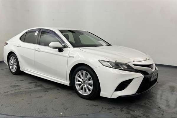 2018 Toyota Camry Ascent Sport AXVH71R