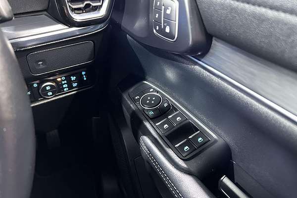 2025 Ford Everest Sport 2.0L
