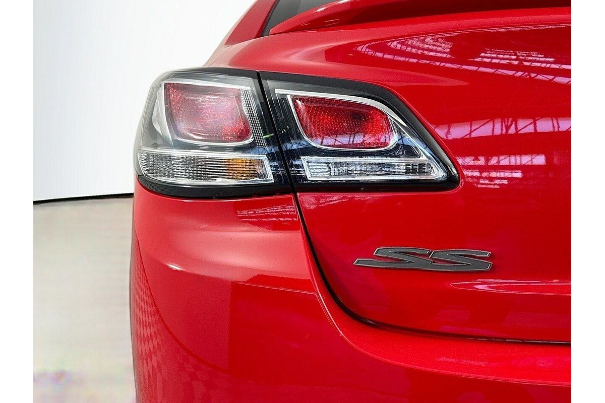 2015 Holden COMMODORE                COMMODORE SS-V REDLINE VF II
