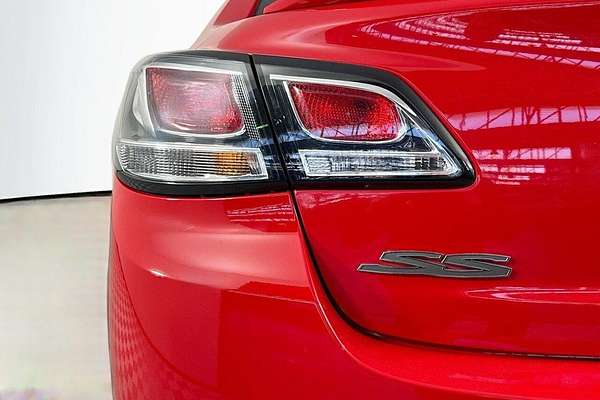 2015 Holden COMMODORE                COMMODORE SS-V REDLINE VF II