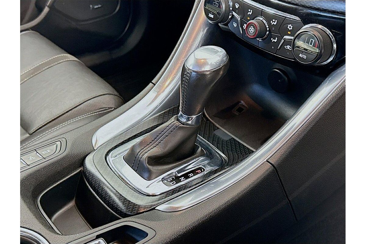 2015 Holden COMMODORE                COMMODORE SS-V REDLINE VF II