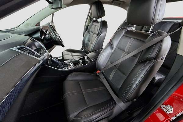 2015 Holden COMMODORE                COMMODORE SS-V REDLINE VF II