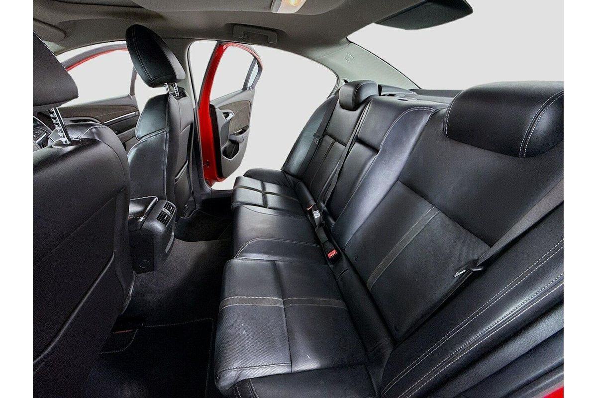 2015 Holden COMMODORE                COMMODORE SS-V REDLINE VF II