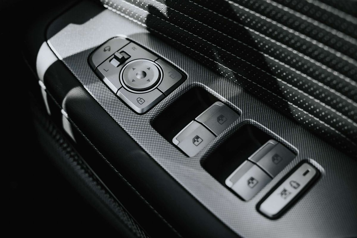 2024 Hyundai Palisade Calligraphy Black Ink LX2.V5