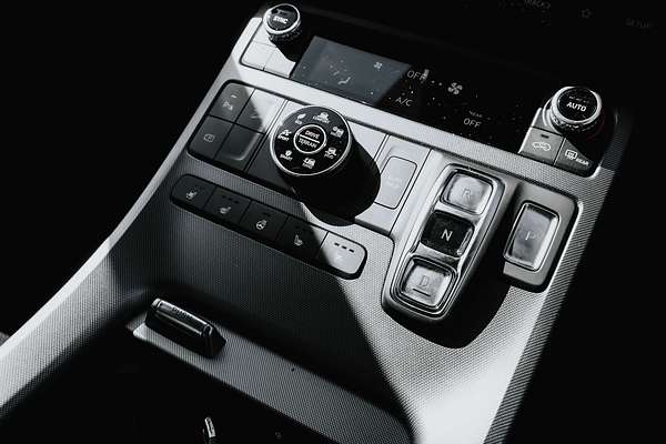 2024 Hyundai Palisade Calligraphy Black Ink LX2.V5