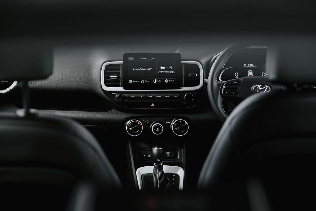 2025 Hyundai Venue Active QX.V5
