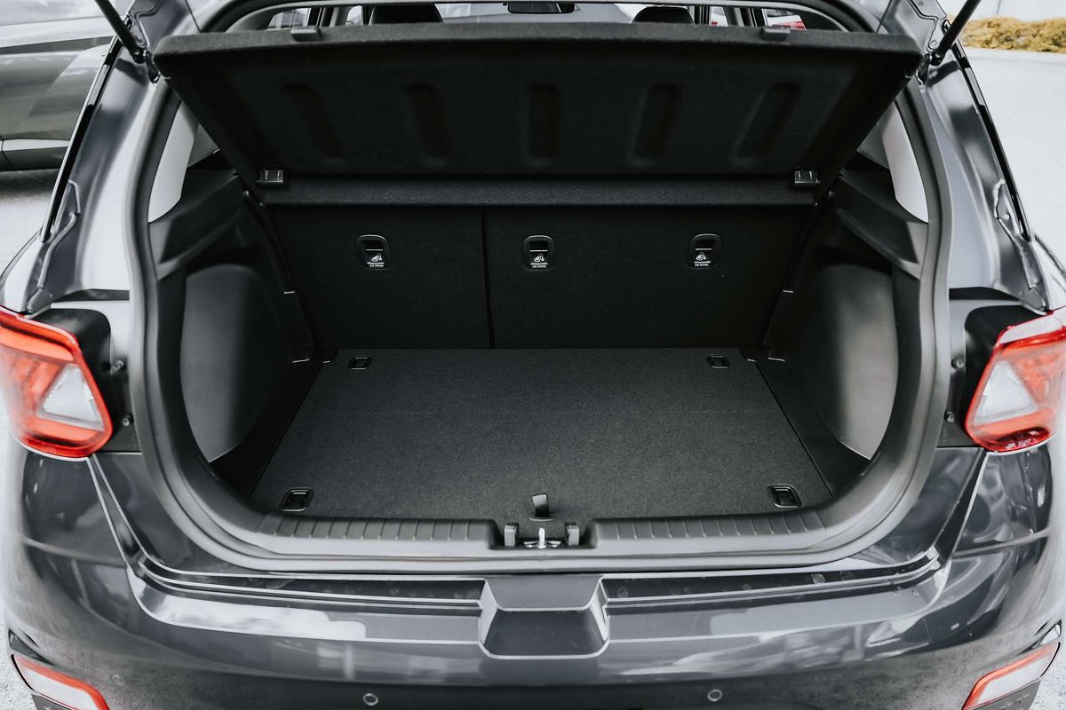 2025 Hyundai Venue Active QX.V5