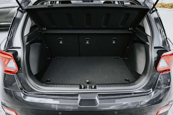 2025 Hyundai Venue Active QX.V5