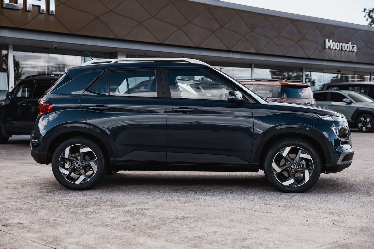 2025 Hyundai Venue Active QX.V5