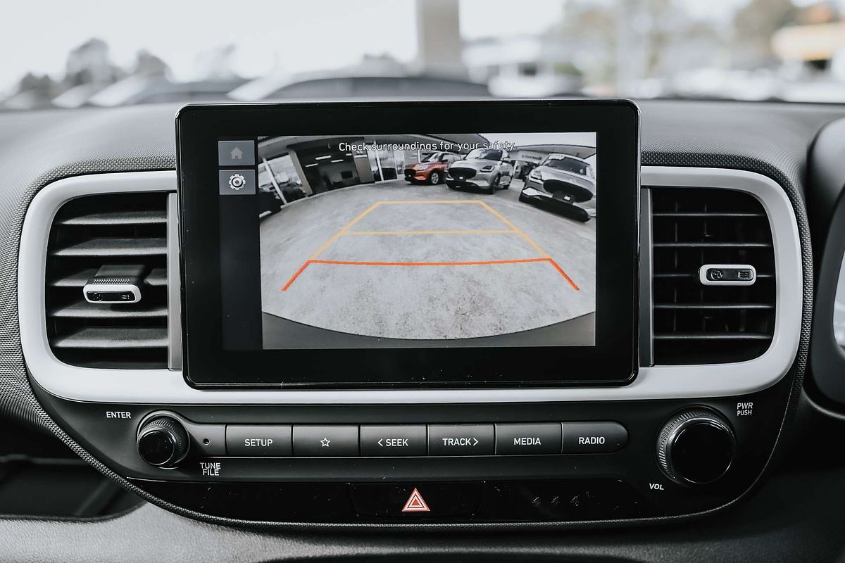 2025 Hyundai Venue Active QX.V5