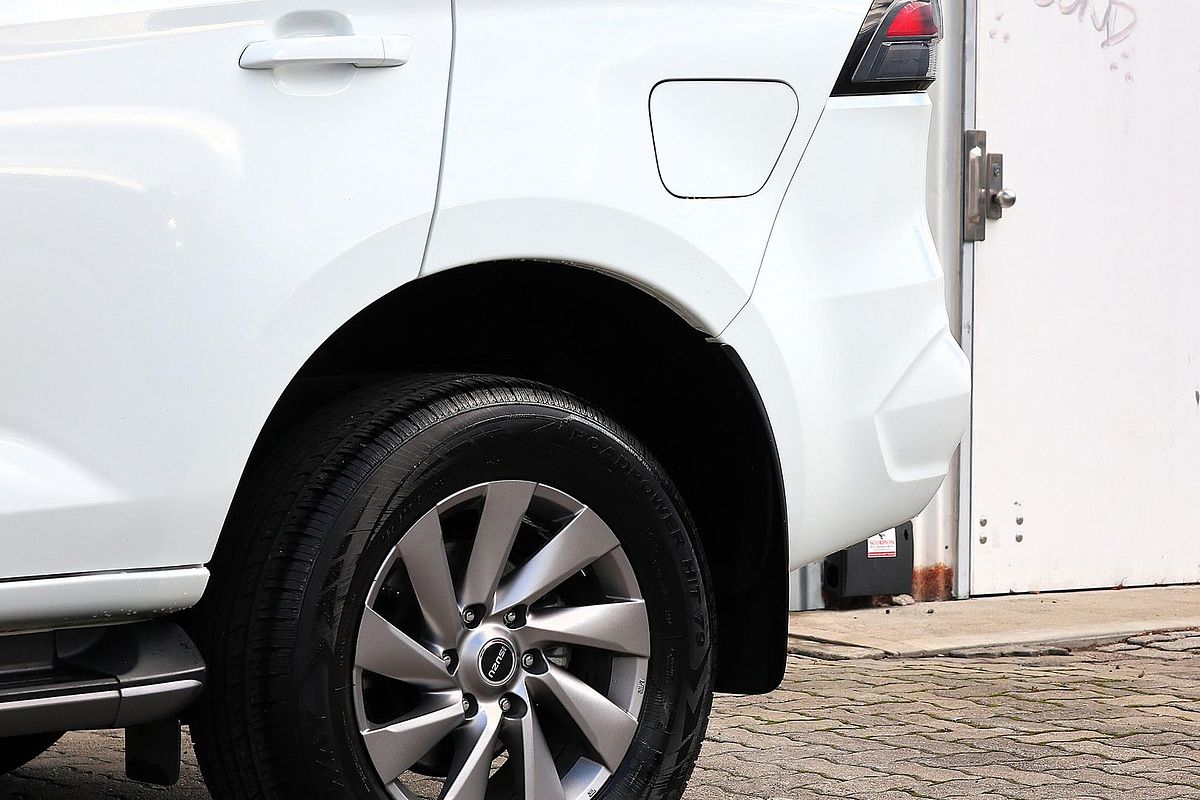 2023 Isuzu MU-X LS-U