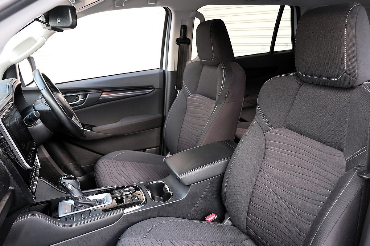2023 Isuzu MU-X LS-U