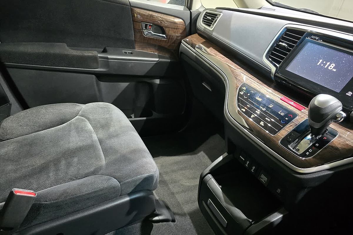 2020 Honda ODYSSEY ODYSSEY VTi RC MY19