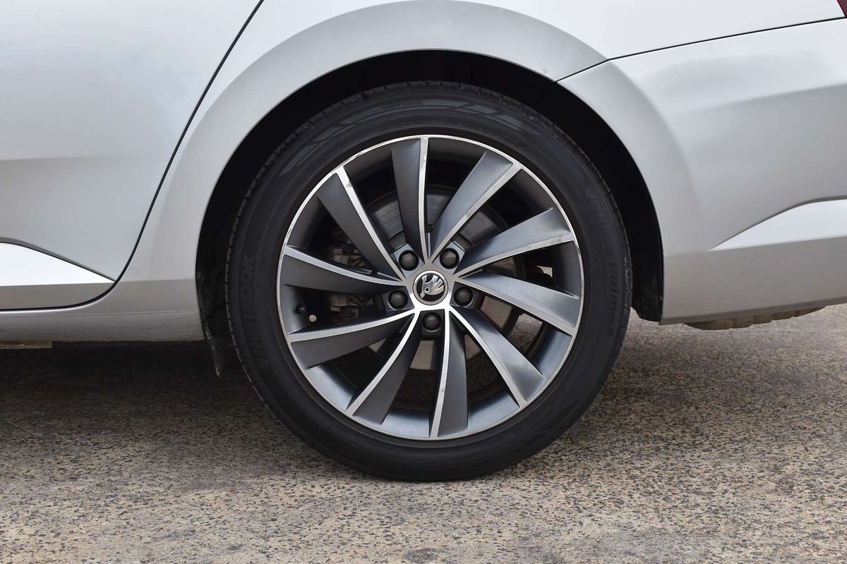 2017 SKODA Superb 162TSI NP