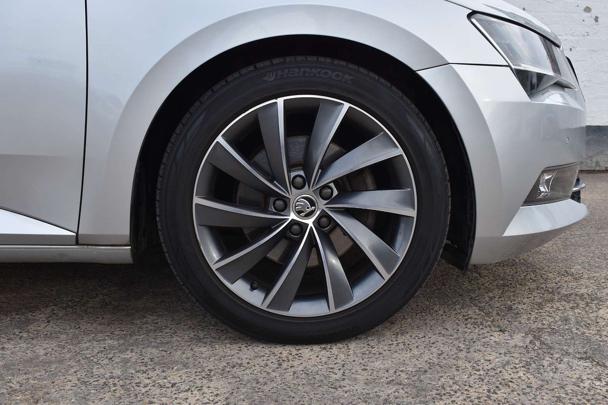 2017 SKODA Superb 162TSI NP