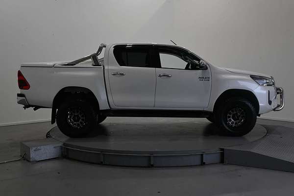 2020 Toyota Hilux SR5 GUN126R 4X4