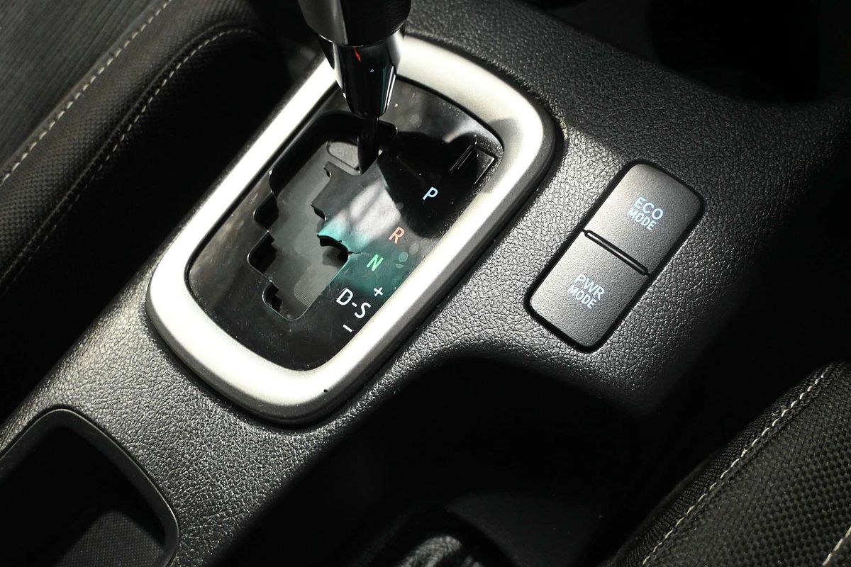 2020 Toyota Hilux SR5 GUN126R 4X4