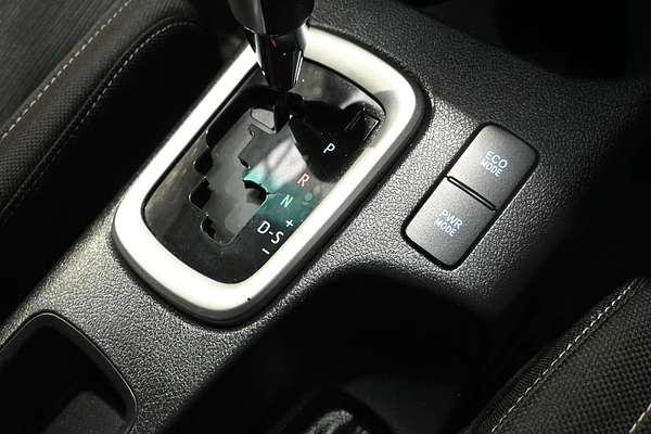 2020 Toyota Hilux SR5 GUN126R 4X4