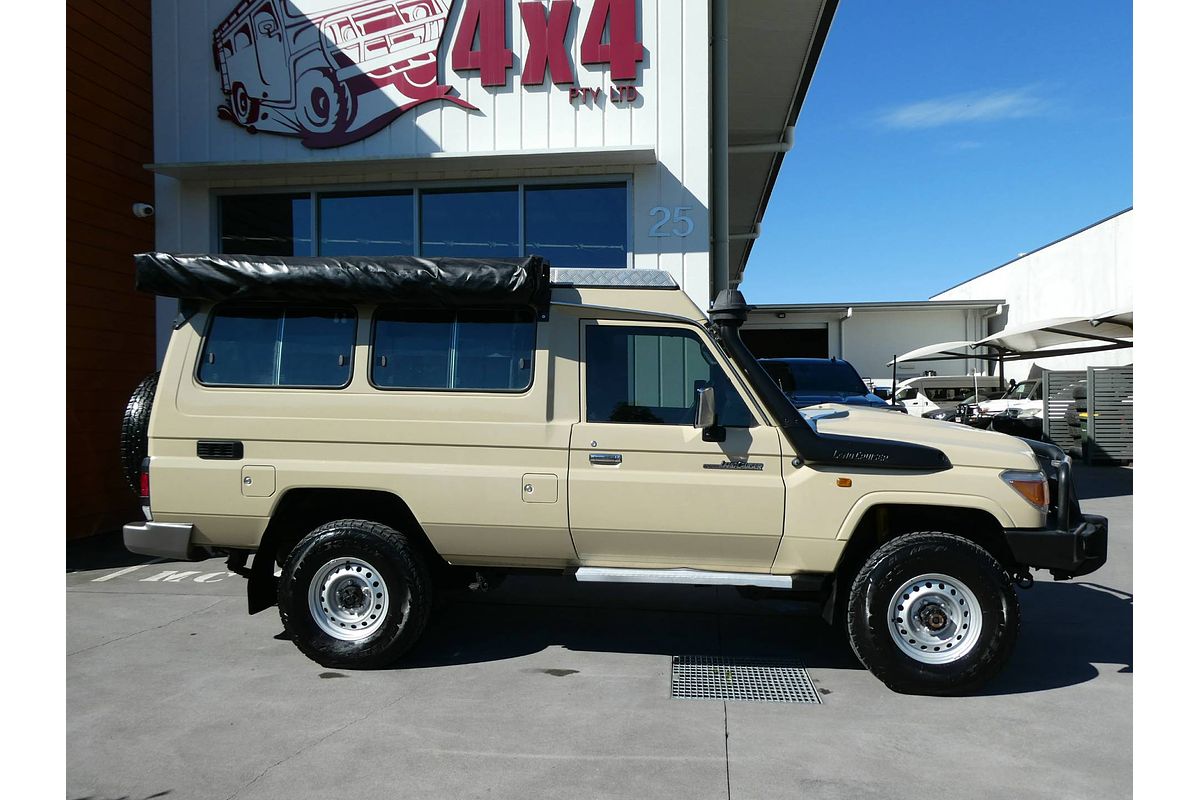 2020 Toyota Landcruiser GXL Troopcarrier VDJ78R