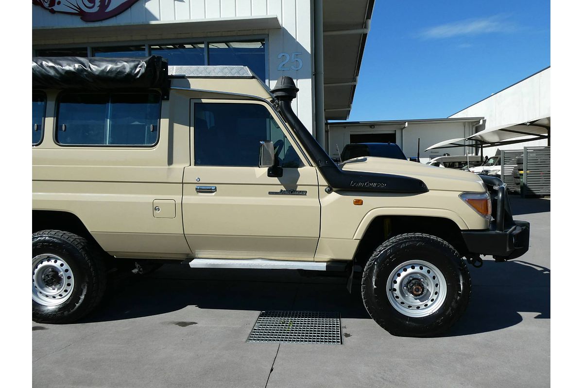 2020 Toyota Landcruiser GXL Troopcarrier VDJ78R