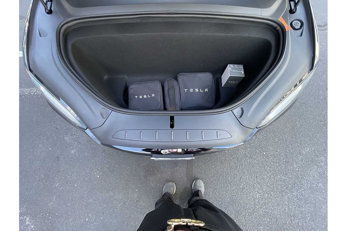 2023 Tesla Model X Plaid