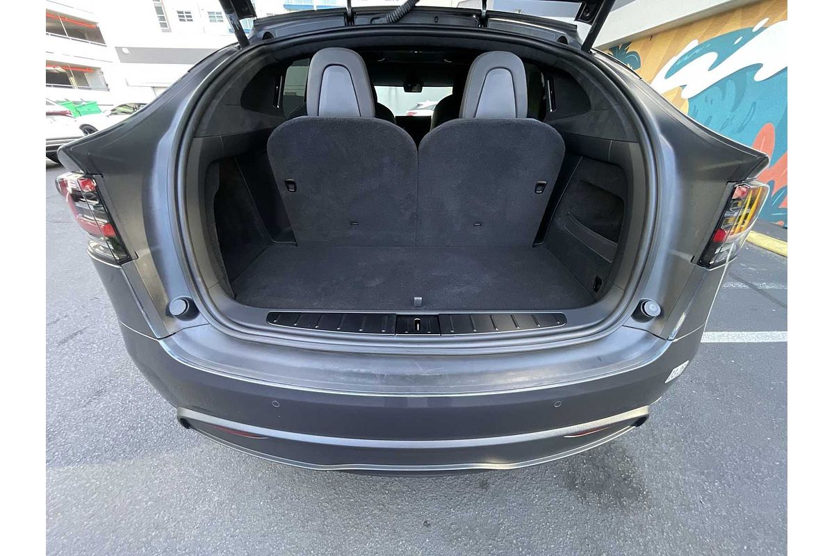 2023 Tesla Model X Plaid