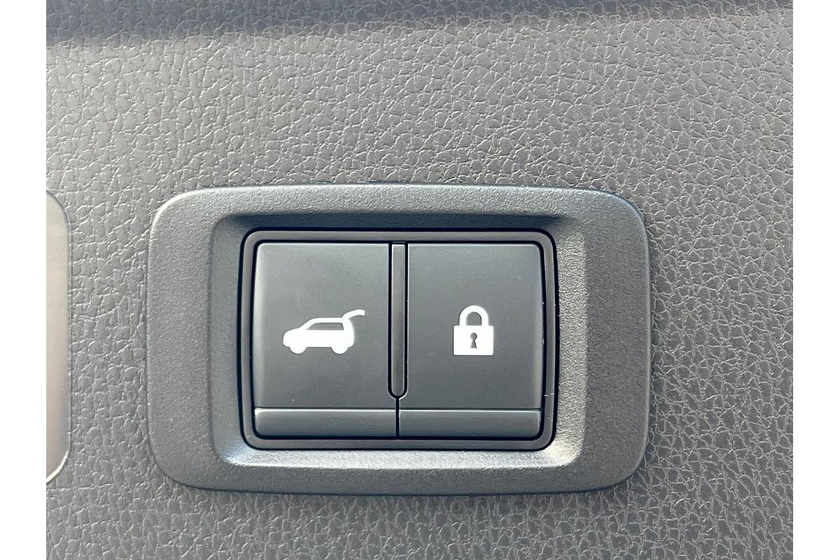 2023 Mitsubishi Eclipse Cross Exceed YB