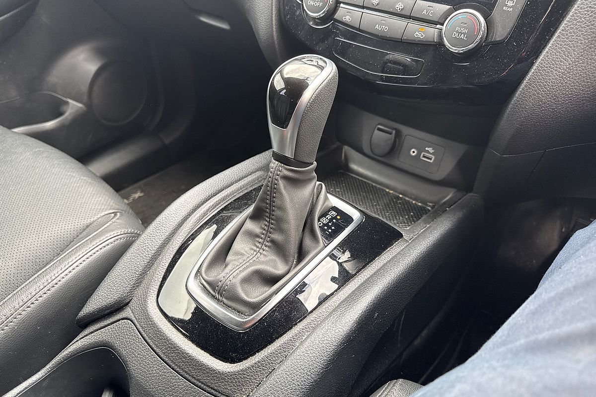 2021 Nissan X-TRAIL ST-L T32