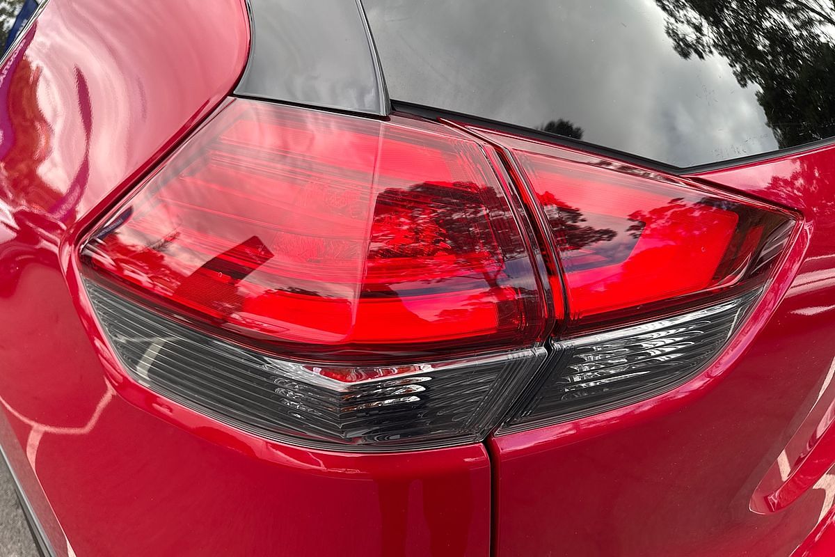 2021 Nissan X-TRAIL ST-L T32
