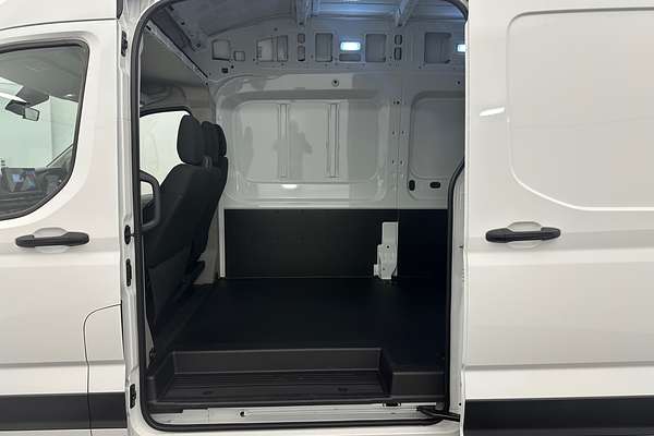 2025 LDV Deliver 9 LWB