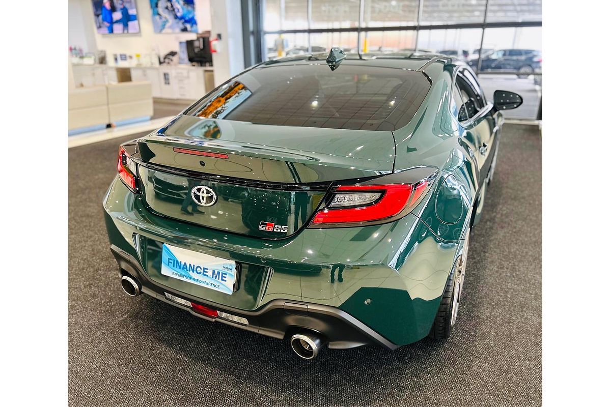 2024 Toyota GR86 Limited Edition ZN8